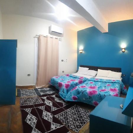 Happy Life Hostel Кайро Екстериор снимка