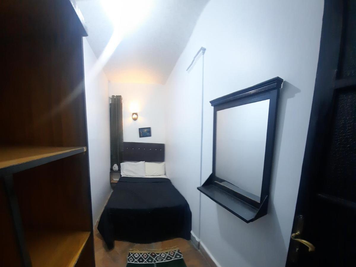 Happy Life Hostel Кайро Екстериор снимка