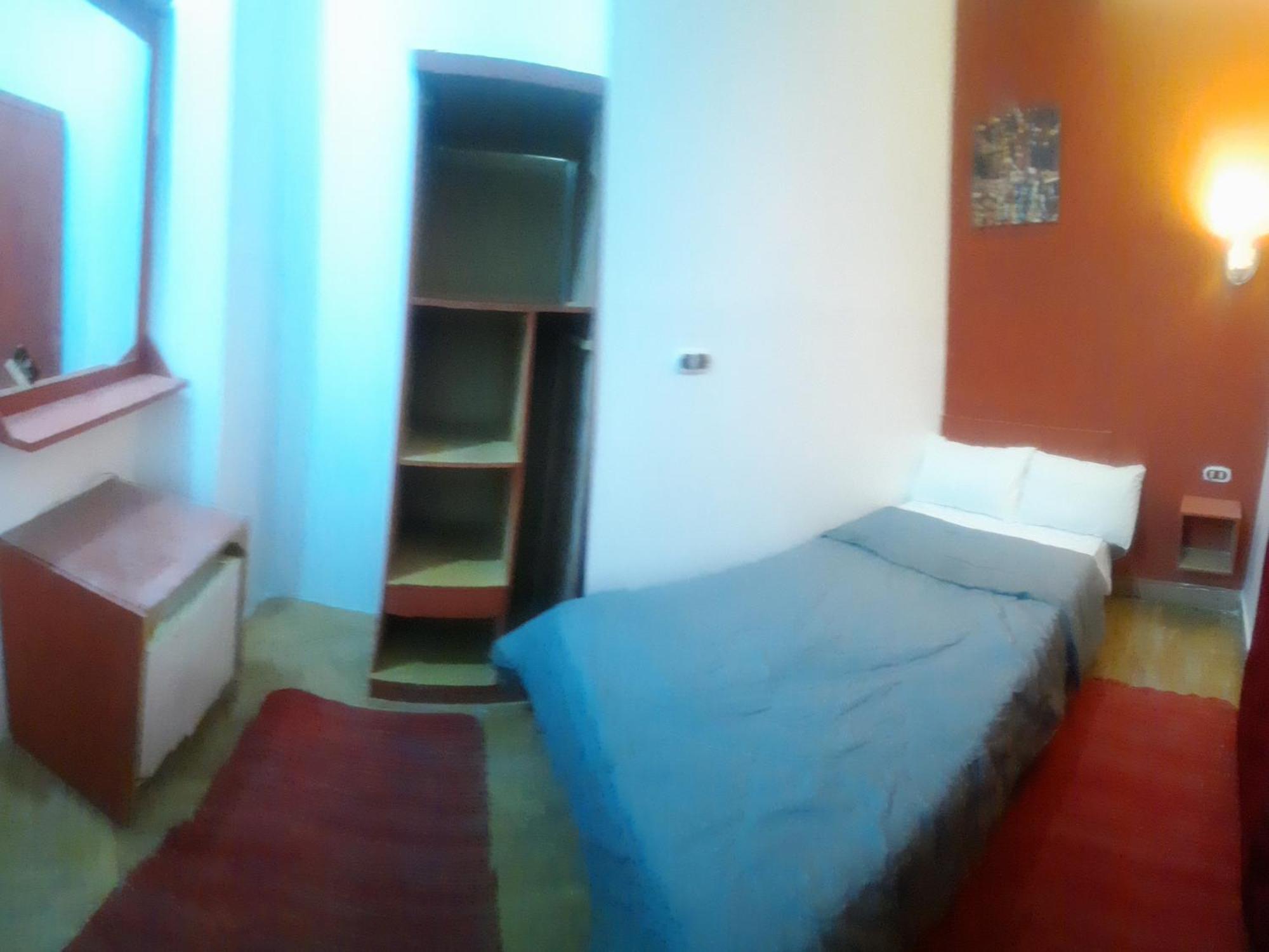 Happy Life Hostel Кайро Стая снимка